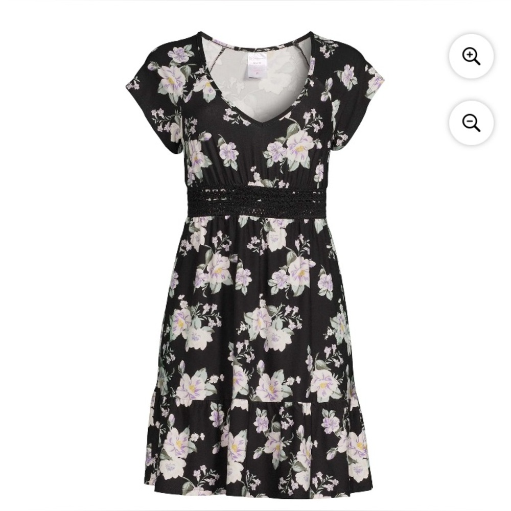 NWT No Boundaries JR Black Babydoll Dress with V-neck Short Sleeves, Size S